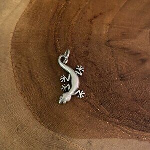 RETIRED James Avery Gecko Lizard Charm, Sterling Silver